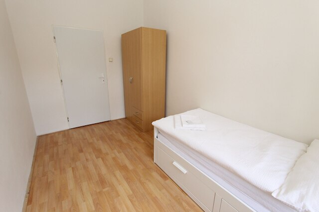 ジシュカ ホーム アパートメンツ