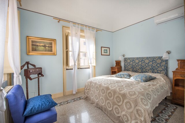 カーサ ダルテ ウグデュレナ コン ピシーナエ テラッツァ