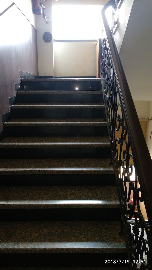 ザ メトロポリス ゲストハウス ニア RK アシュラム メトロ ステーション