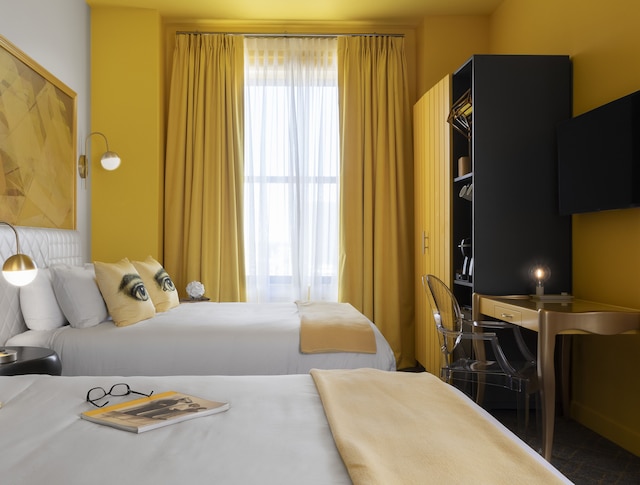 アンガッド アーツ オテル セントルイス、タペストリー コレクション バイ ヒルトン