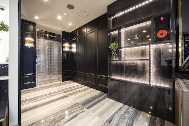 グランデュールホテル (旧ホテルタートルヒルズ