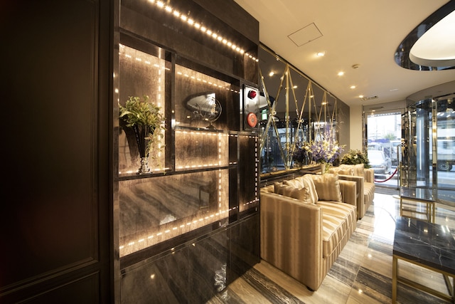 グランデュールホテル (旧ホテルタートルヒルズ