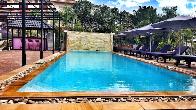 ホワイト ロータス リゾート