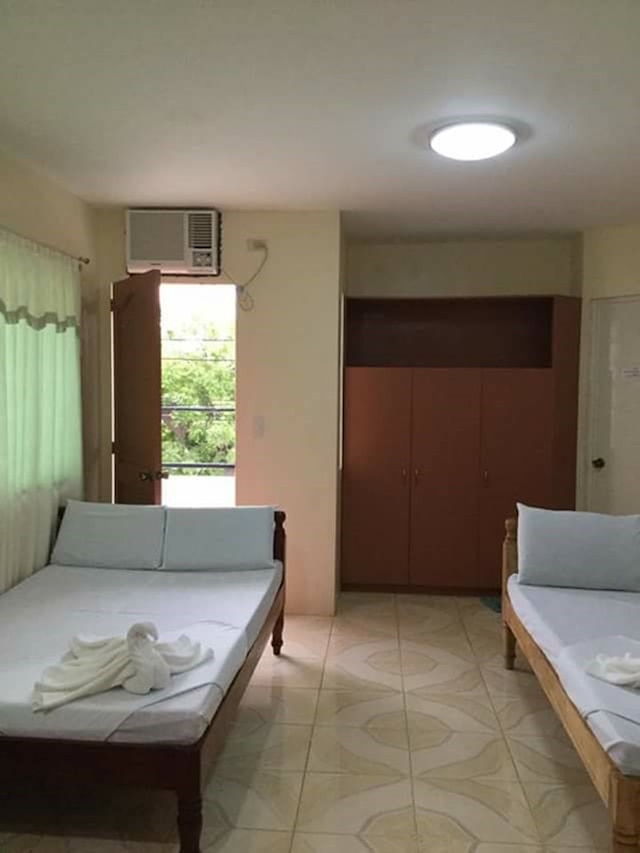 N & F ゲスト ハウス