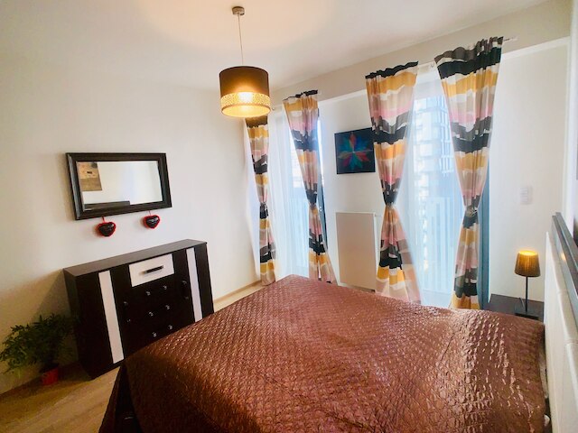 アート ガーデン タワーズ プラハ