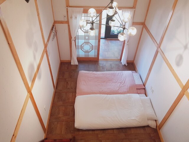 スプリングタイム ゲスト ハウス