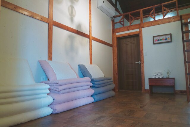 スプリングタイム ゲスト ハウス