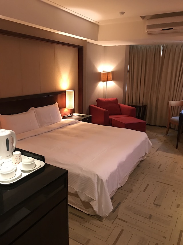 ジン ロン レイク モーテル