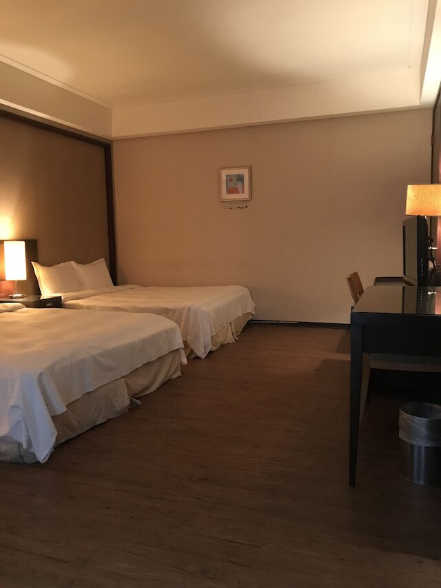 ジン ロン レイク モーテル