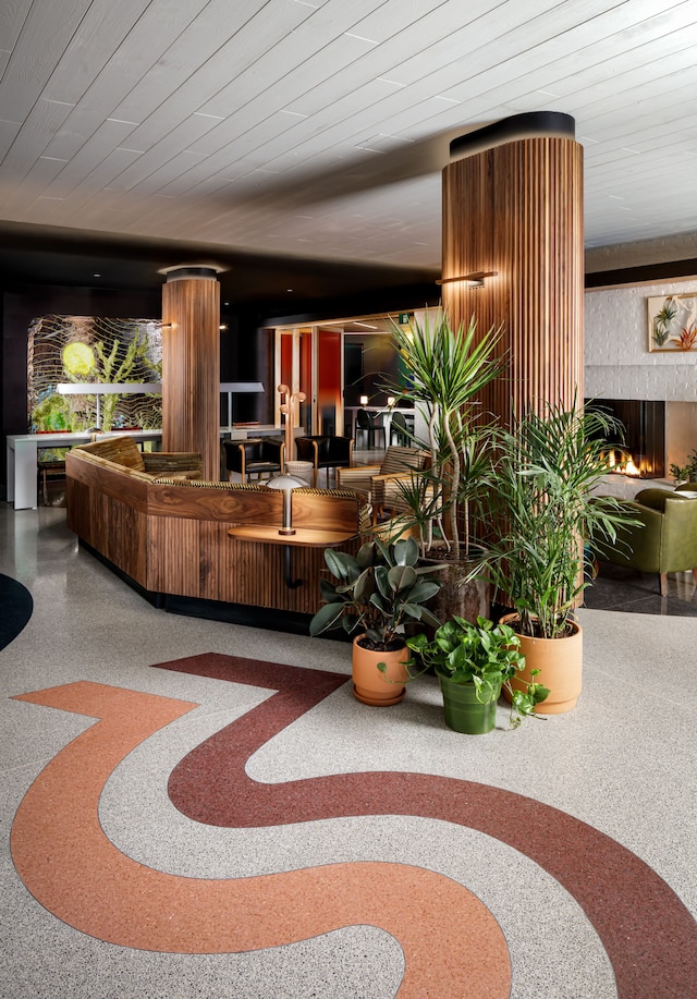 ザ ドレーク ホテル