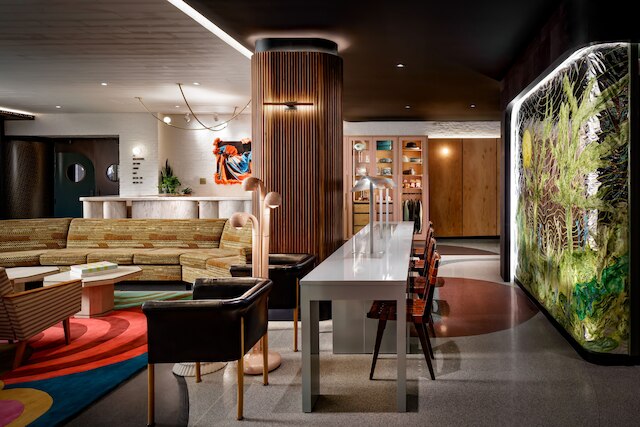 ザ ドレーク ホテル