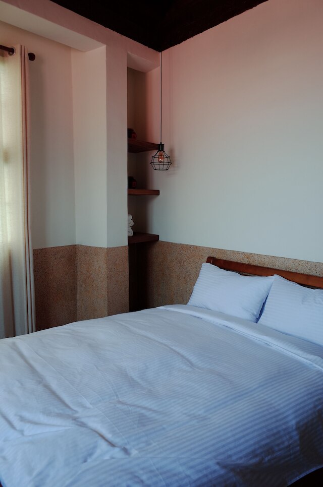 ニート ホステル