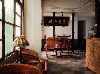 ニート ホステル