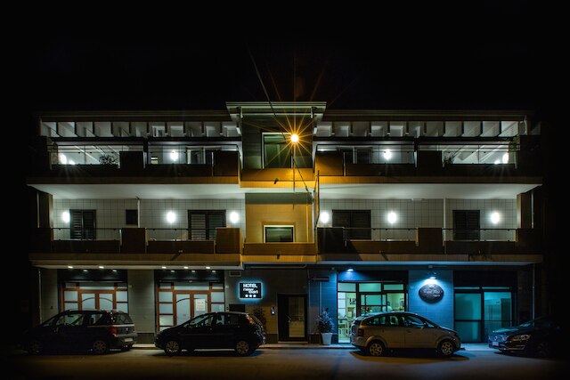 ホテル ニュー バリ