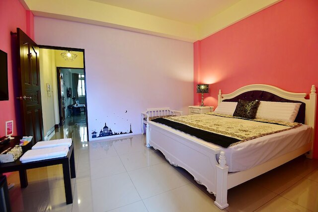 スター トゥ トラベル B&B