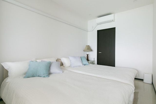 ハイドアウト・オキナワ・ウルマ