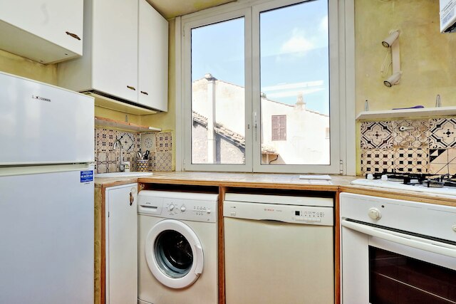 モンテヴェッキオ - WR アパートメンツ