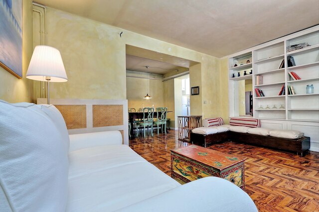 モンテヴェッキオ - WR アパートメンツ