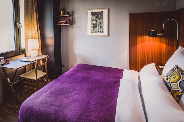 ヘンリ ホテル デュッセルドルフ ダウンタウン