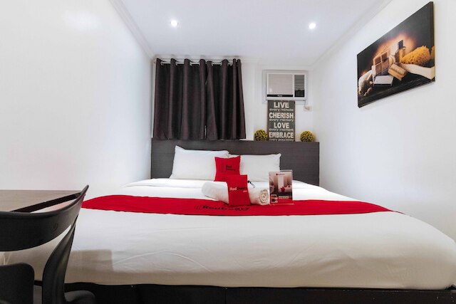 レッドドアーズ プラス アット ポブラシオン マカティ