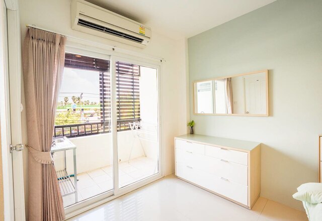 サンスク アパートメント