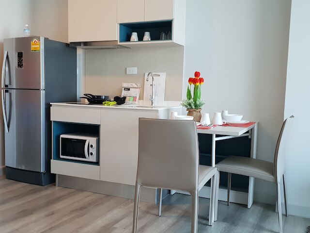 セントリック ロイヤル バイ スイミング プール