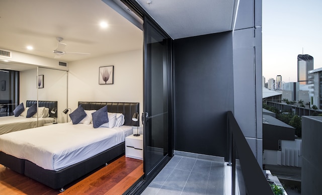 アトラスアパートメント by CLLIX