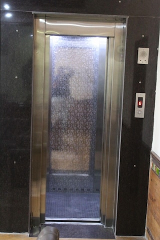 ホテル アイボリー パレス