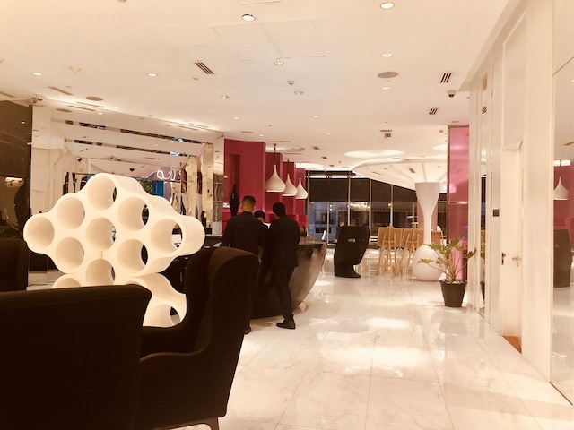 アズール レジデンシーズ コンドミニアム デイリー レンタル