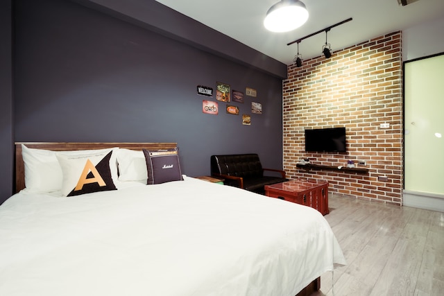 ルーム タイム (時・間)