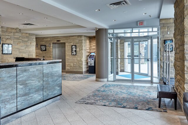 ザ フォールズ ホテル ＆ イン