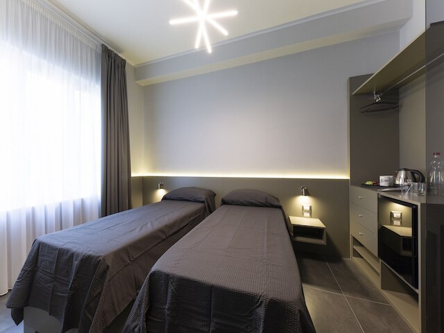 クロイスター イン