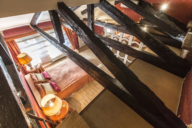 アティック パノラミック ビュー R&R