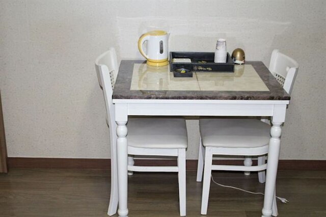 ブレックファスト アット ティファニーズ モーテル