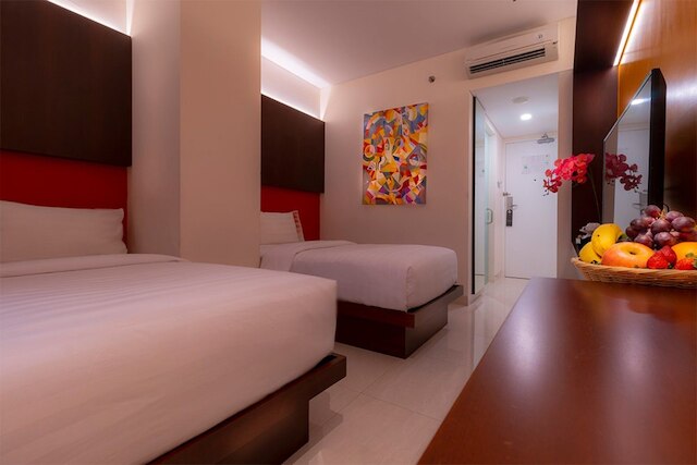 グランド ピカソ ホテル