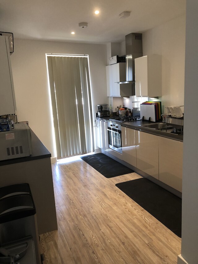 ウェンブリー 2 ベッドルーム アパートメント