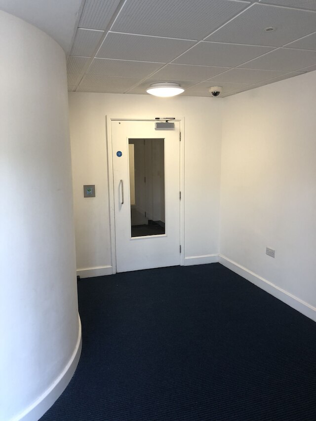 ウェンブリー 2 ベッドルーム アパートメント