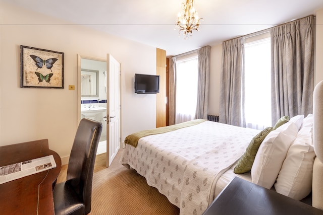 ザ フィールディング ホテル