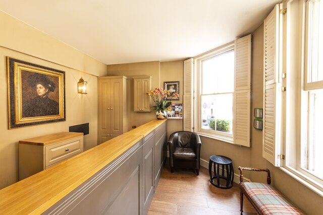 ザ フィールディング ホテル