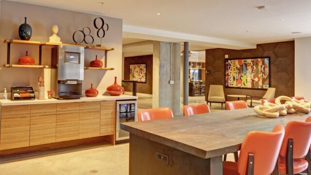 グローバル ラグジュアリー スイーツ アット ザ ワーフ