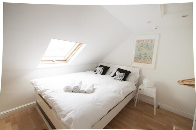 ウィンブルドン サウス バイ アロー ハウジング