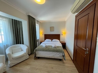 マルマラ コナック オールド シティ