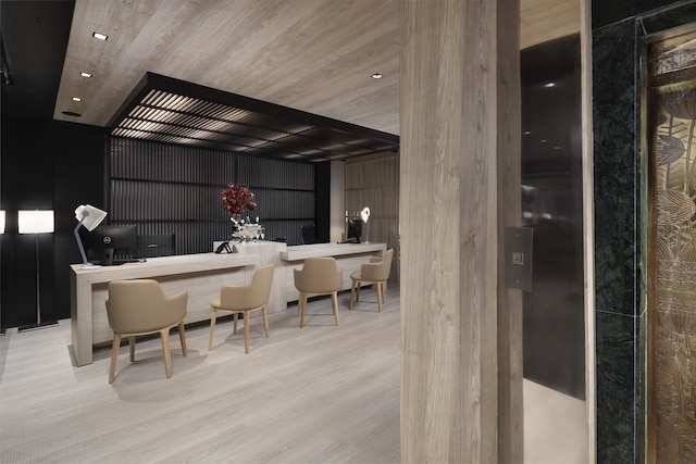 ザ レベル アット メリア カスティージャ