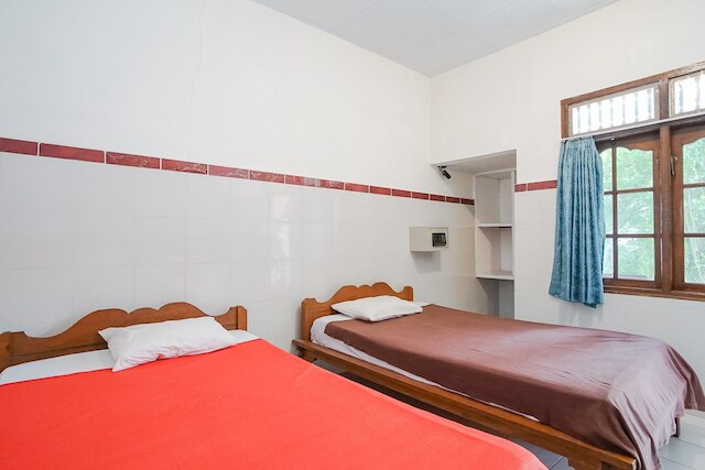 インドプュルジョイ ハウス - コマラ インダー コテージズ -  ホステル