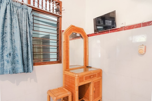 インドプュルジョイ ハウス - コマラ インダー コテージズ -  ホステル