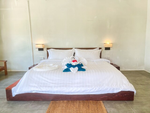 ロング ビーチ リゾート コー ロン