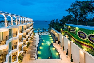 LK エメラルド ビーチ