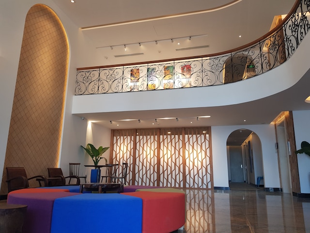 サントリ ホテル ダナン ベイ