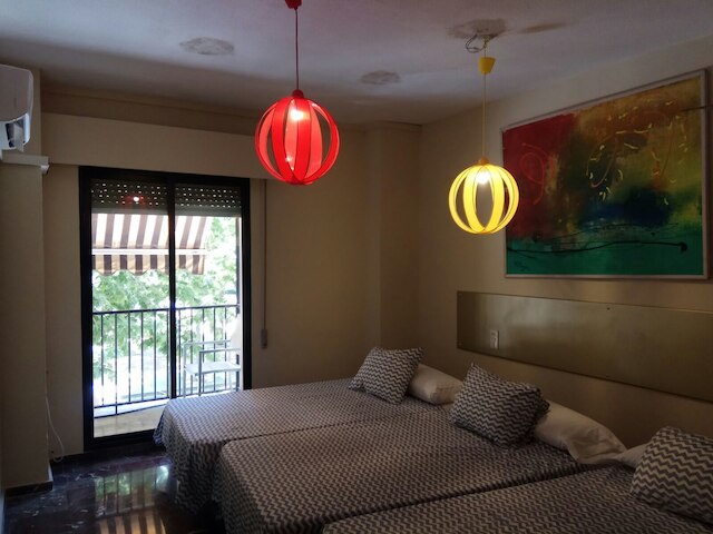 ビッグ フラット グラナダ