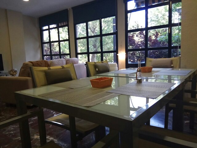 ビッグ フラット グラナダ